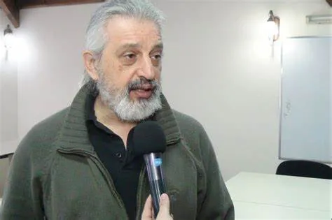 multimedia.miniatura.9a382e73d44dde7e.RGFuaWVsIEZlcm7DoW5kZXpfbWluaWF0dXJhLndlYnA=