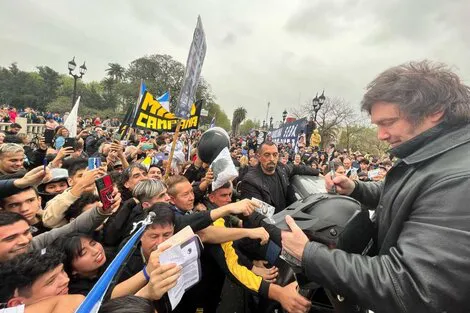 multimedia.miniatura.8c4c7885c3fc31a0.SmF2aWVyIE1pbGVpIGFjdG8gUm9zYXJpb19taW5pYXR1cmEud2VicA==