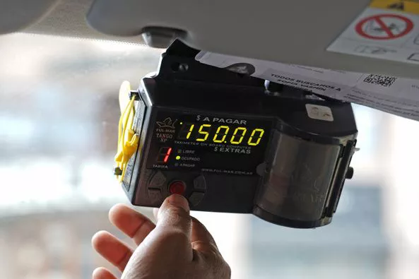 multimedia.miniatura.8e59906633f51551.54617269666120546178695f6d696e6961747572612e77656270