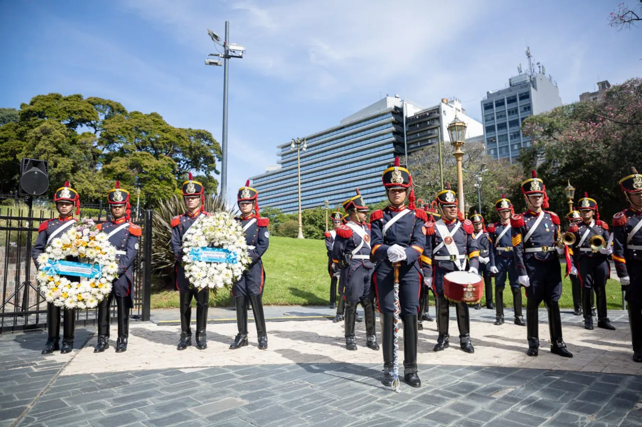 photo_4909029576903077027_y