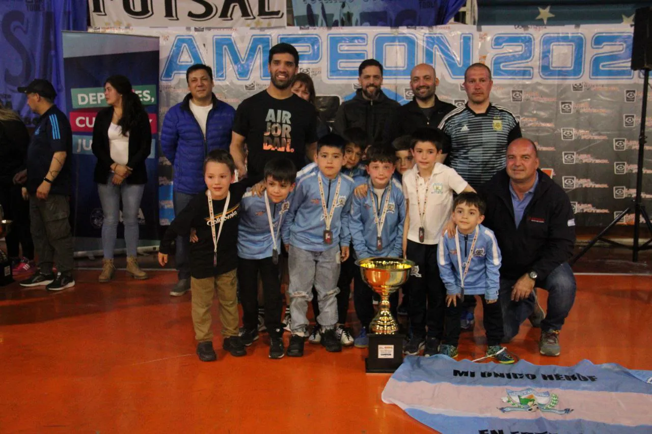 multimedia.normal.afb842043c2beb54.RW50cmVnYSBQcmVtaW9zIEFGQSAoMSlfbm9ybWFsLndlYnA=