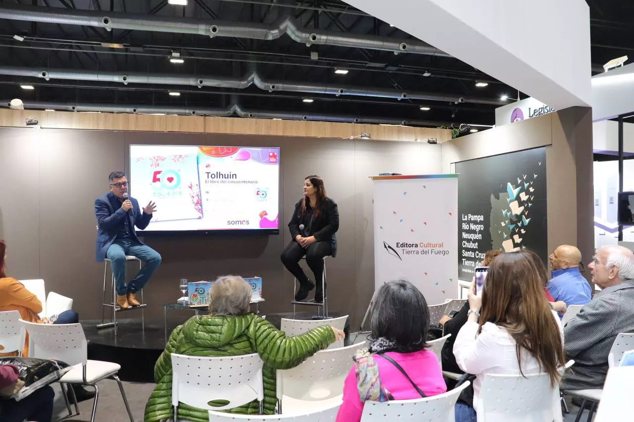 photo_5087197344465791747_y