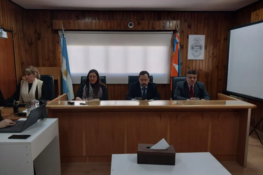 20240913143407_5125196212918660791