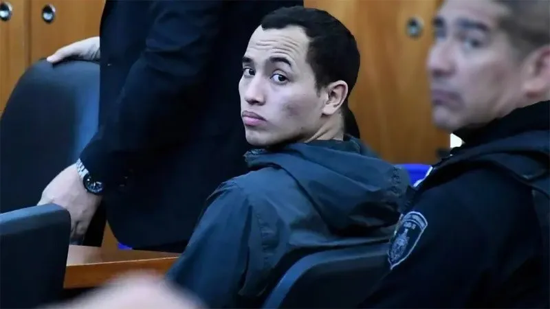 multimedia.normal.8a7dc001872582bd.TXVyaWNpbyBMYWZlcnJhcmFfbm9ybWFsLndlYnA=