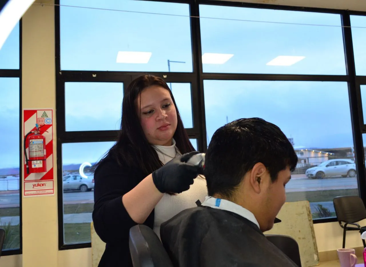 photo_5048790505659411399_y