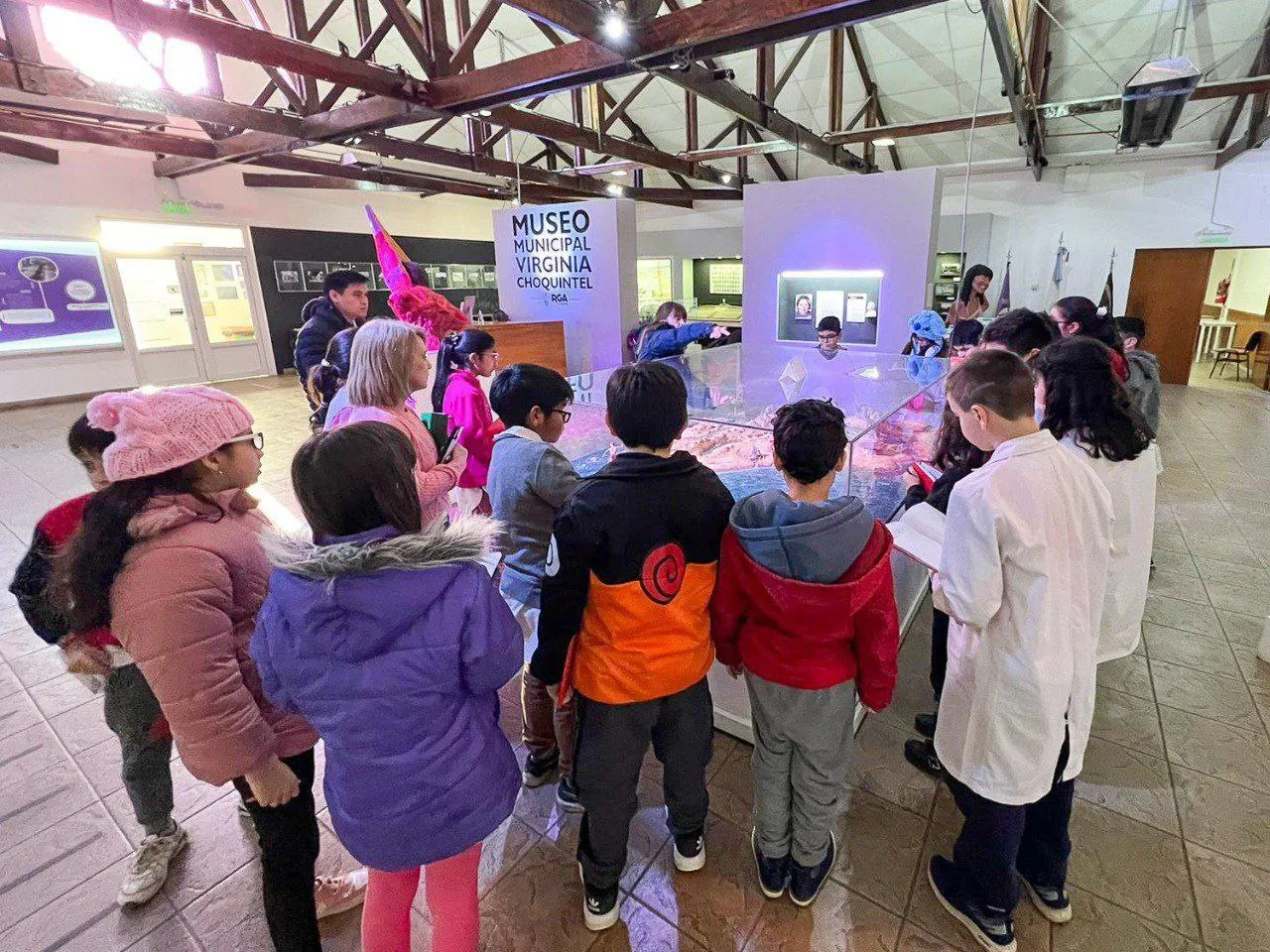 photo_5177149241137671531_y