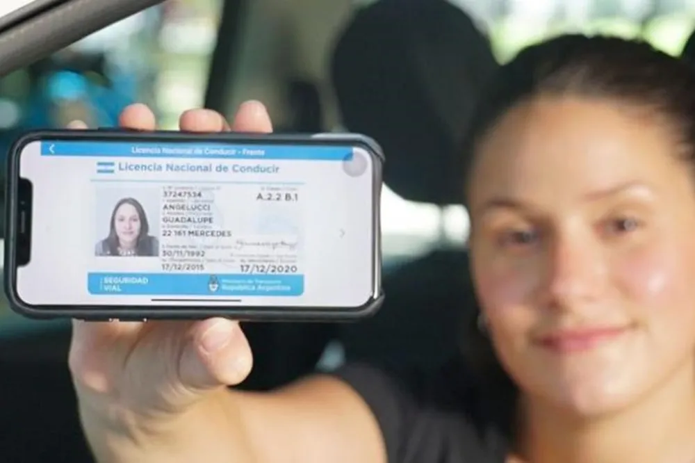 photo_5179413019615145407_y