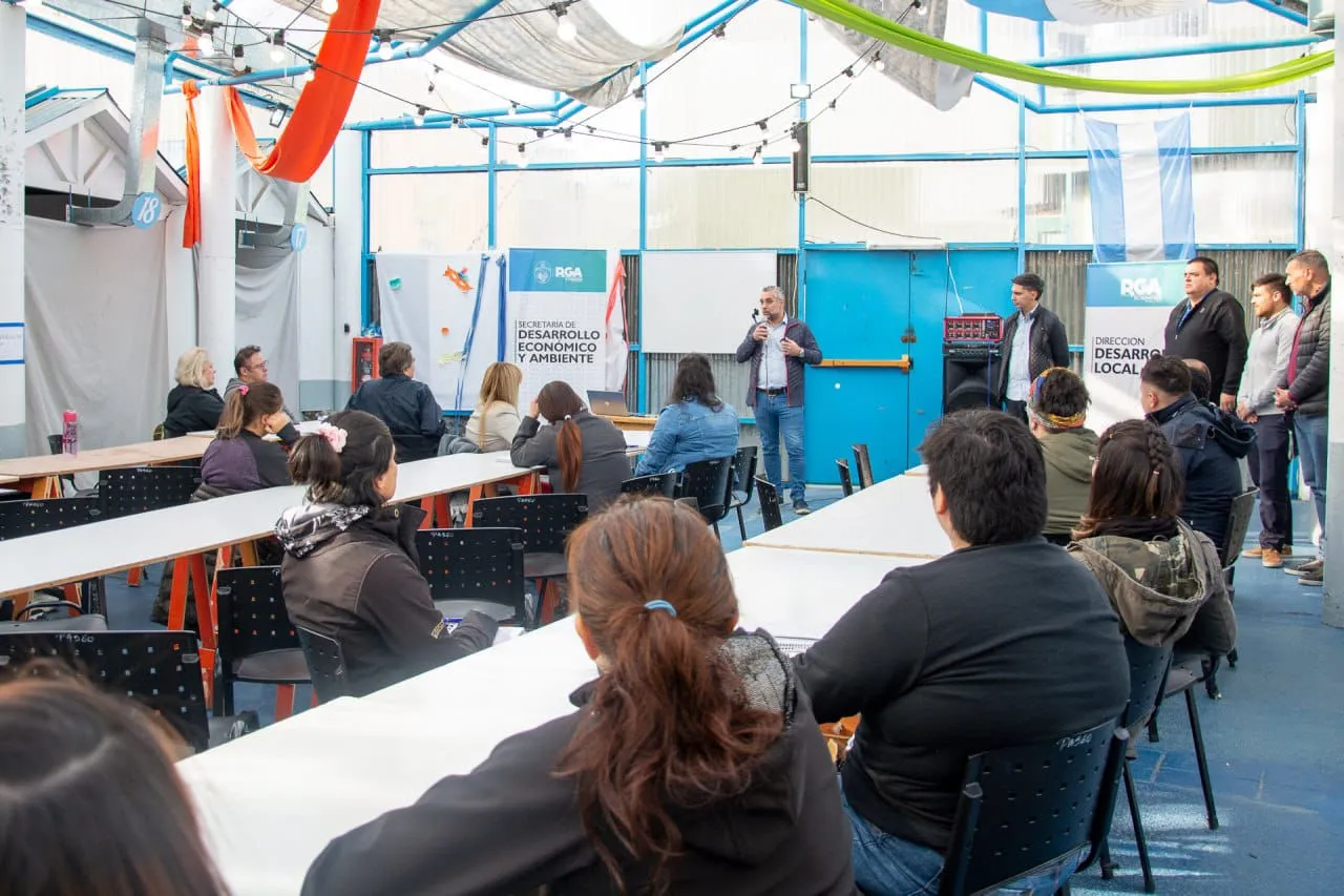 multimedia.normal.80bb8ad95c6671e6.Q3Vyc28gTGFzIE1vdGl2YWNpb25lcyBkZSBFbXByZW5fbm9ybWFsLndlYnA=