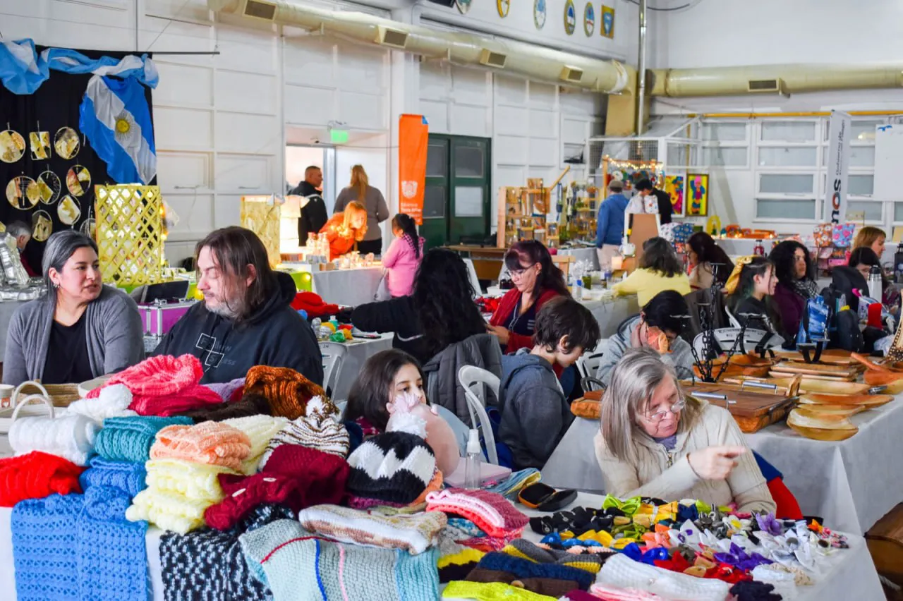 photo_4909394503094348930_y