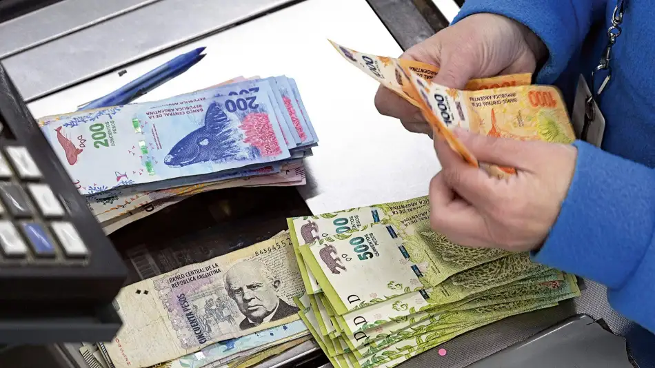 multimedia.normal.9eaae261f88bf802.506c617a6f2046696a6f5f6e6f726d616c2e77656270