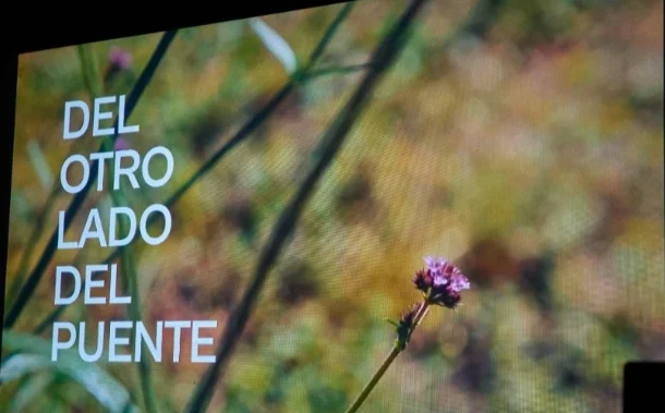 del otro lado