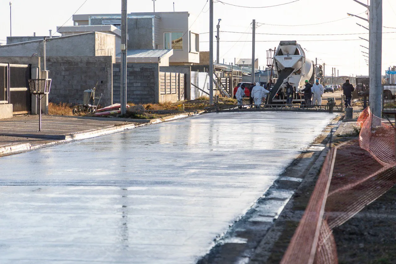 photo_5100436907573226368_y