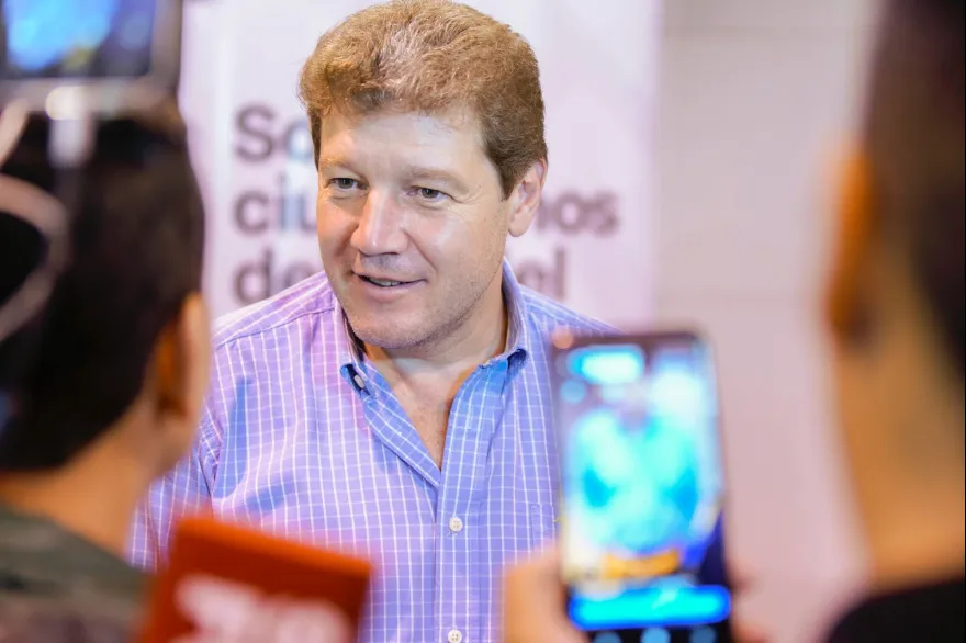 20250818020628_melella_medios_unas_1