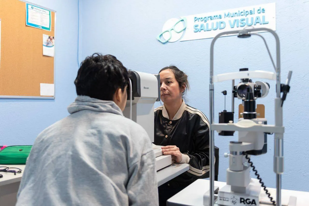 photo_4990302448476335408_y