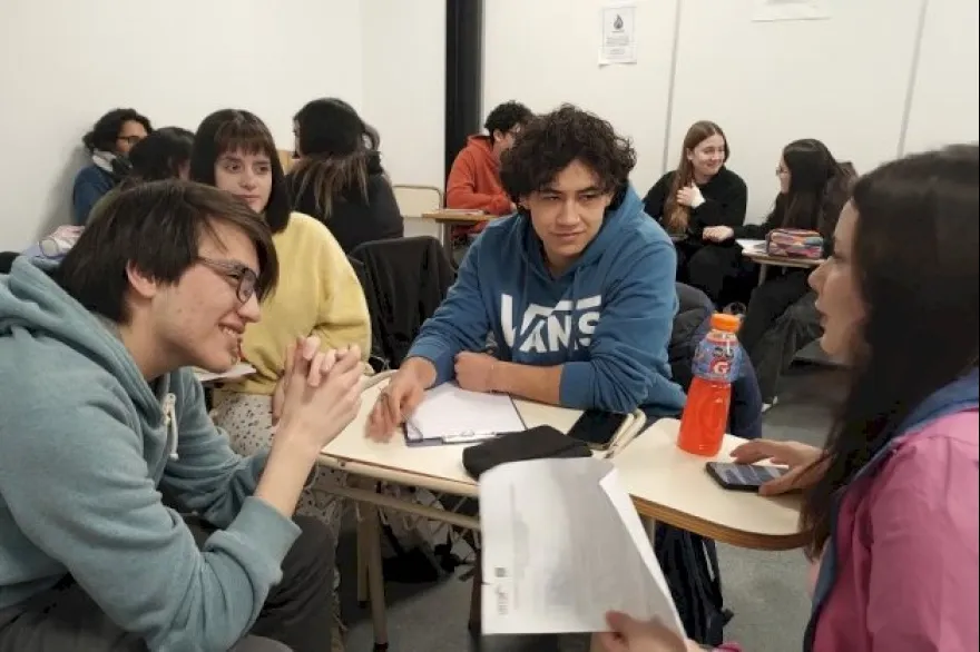 20260207031907_para_web_untdf_1770059209