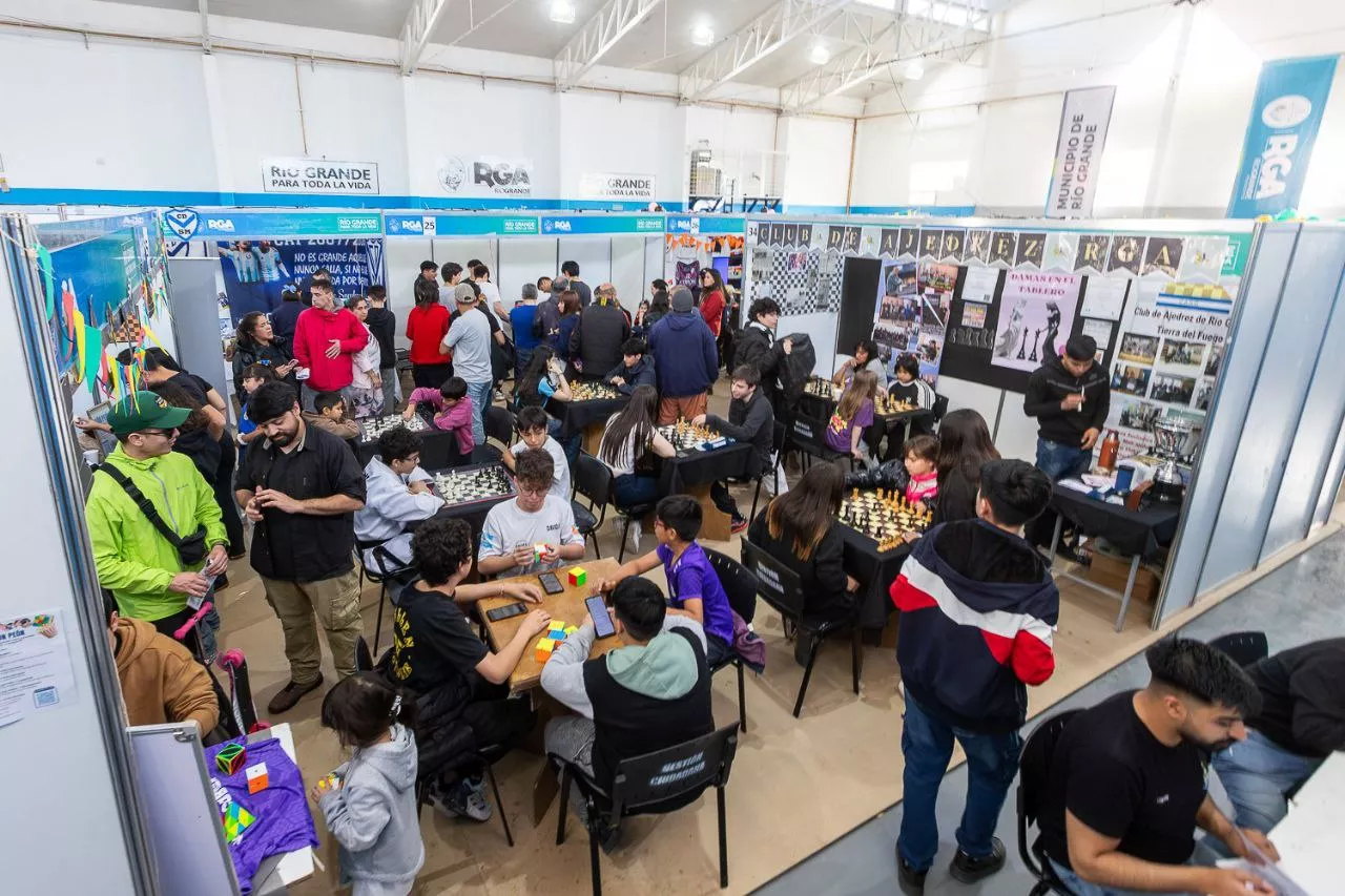 xexpo,281,29.jpg.pagespeed.ic.yl_Q2_T__J