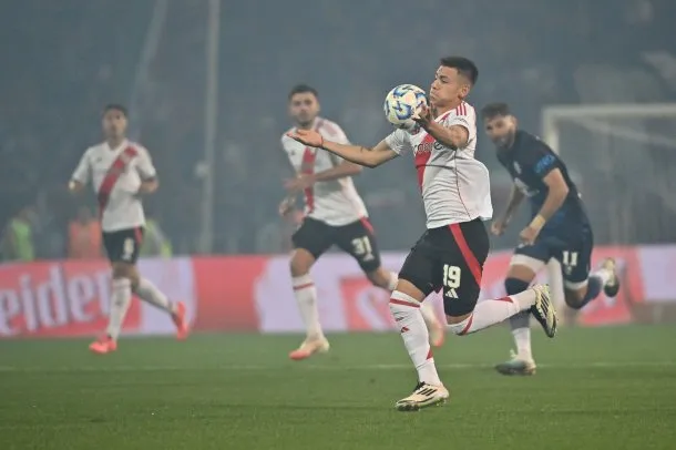 independiente-rivadavia-river