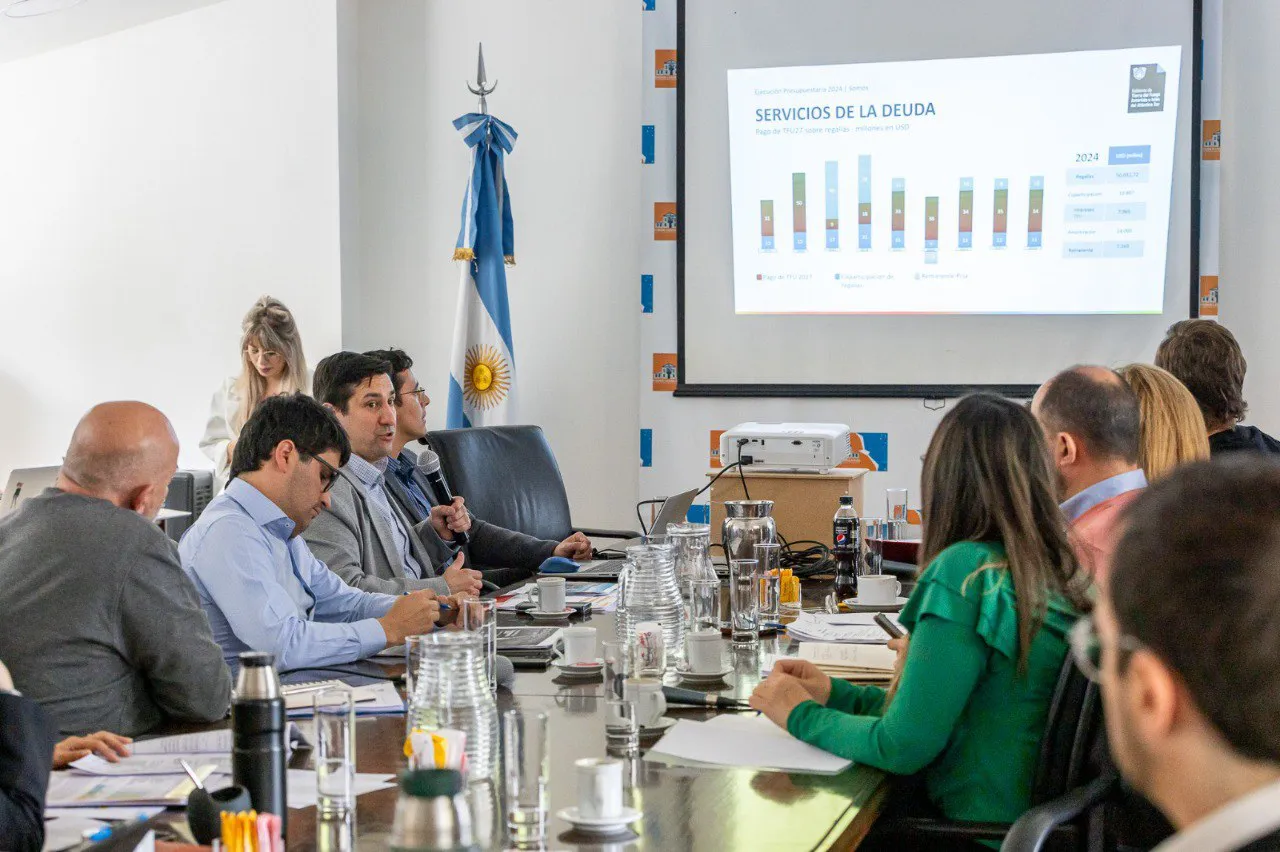 multimedia.normal.95a93552b987560e.RmVkZXJpY28gWmFwYXRhIFByZXN1cHVlc3RvX25vcm1hbC53ZWJw