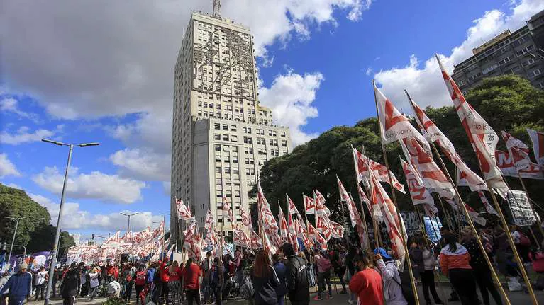 multimedia.normal.982498eecd01ed15.50697175657465726f735f6e6f726d616c2e77656270