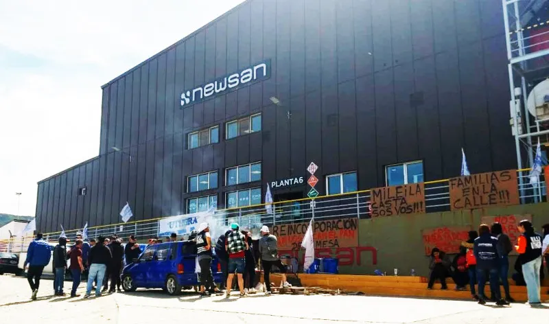 80-despedidos-de-personal-gastronomico-en-newsan_78Ze