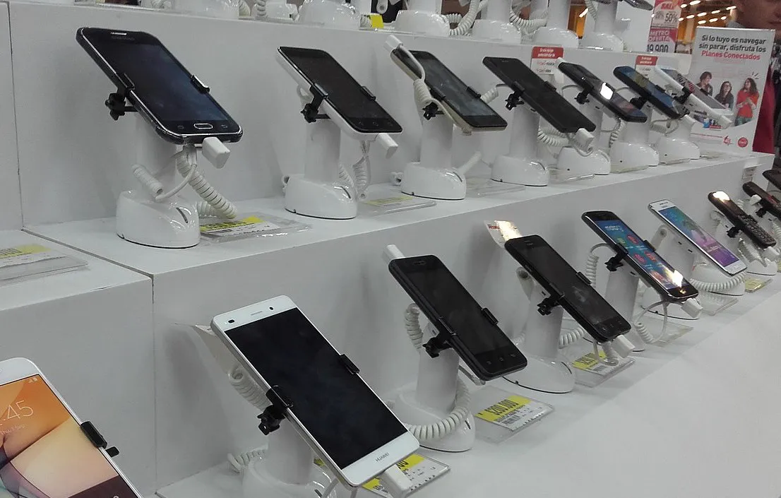 multimedia.normal.b43593613473d38a.Q2VsdWxhcmVzX25vcm1hbC53ZWJw