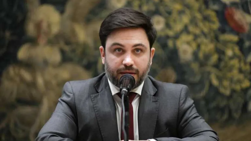 RAMIRO MARRA