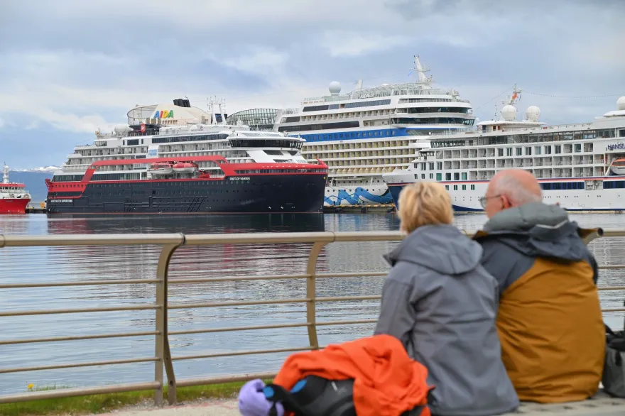 20240403073014_ushuaia_turis_generales_1