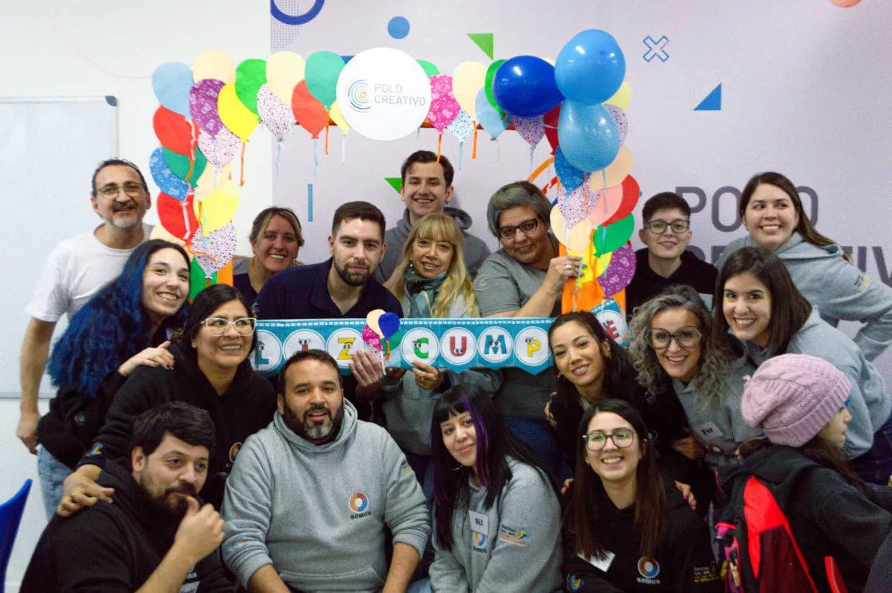 multimedia.normal.a41b22acb6537a48.QW5pdmVyc2FyaW8gUG9sbyBDcmVhdGl2byBUb2xodWlfbm9ybWFsLndlYnA=