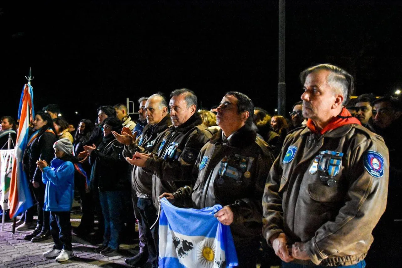 photo_4927325519108746435_y