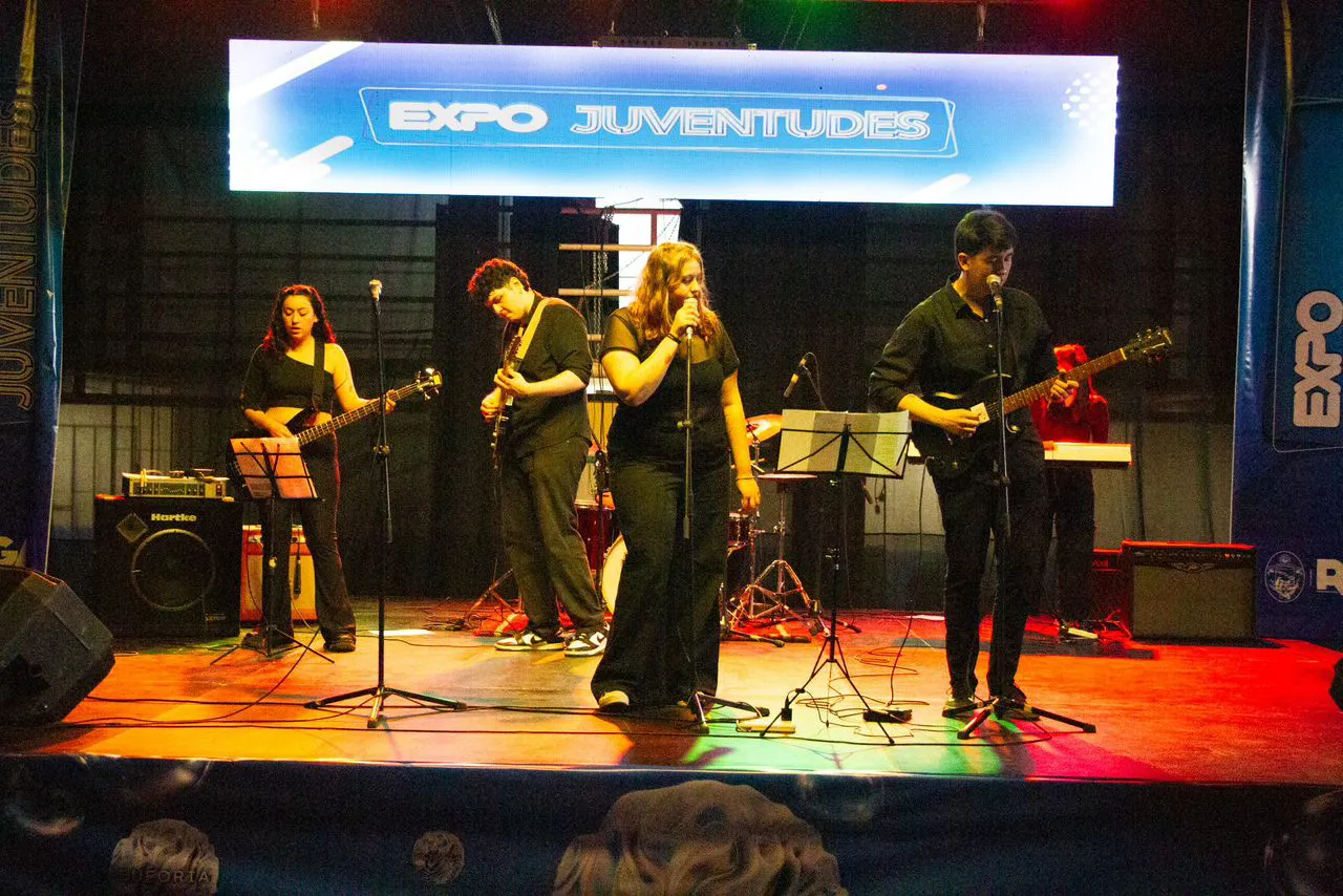 photo_5118526197427449066_y