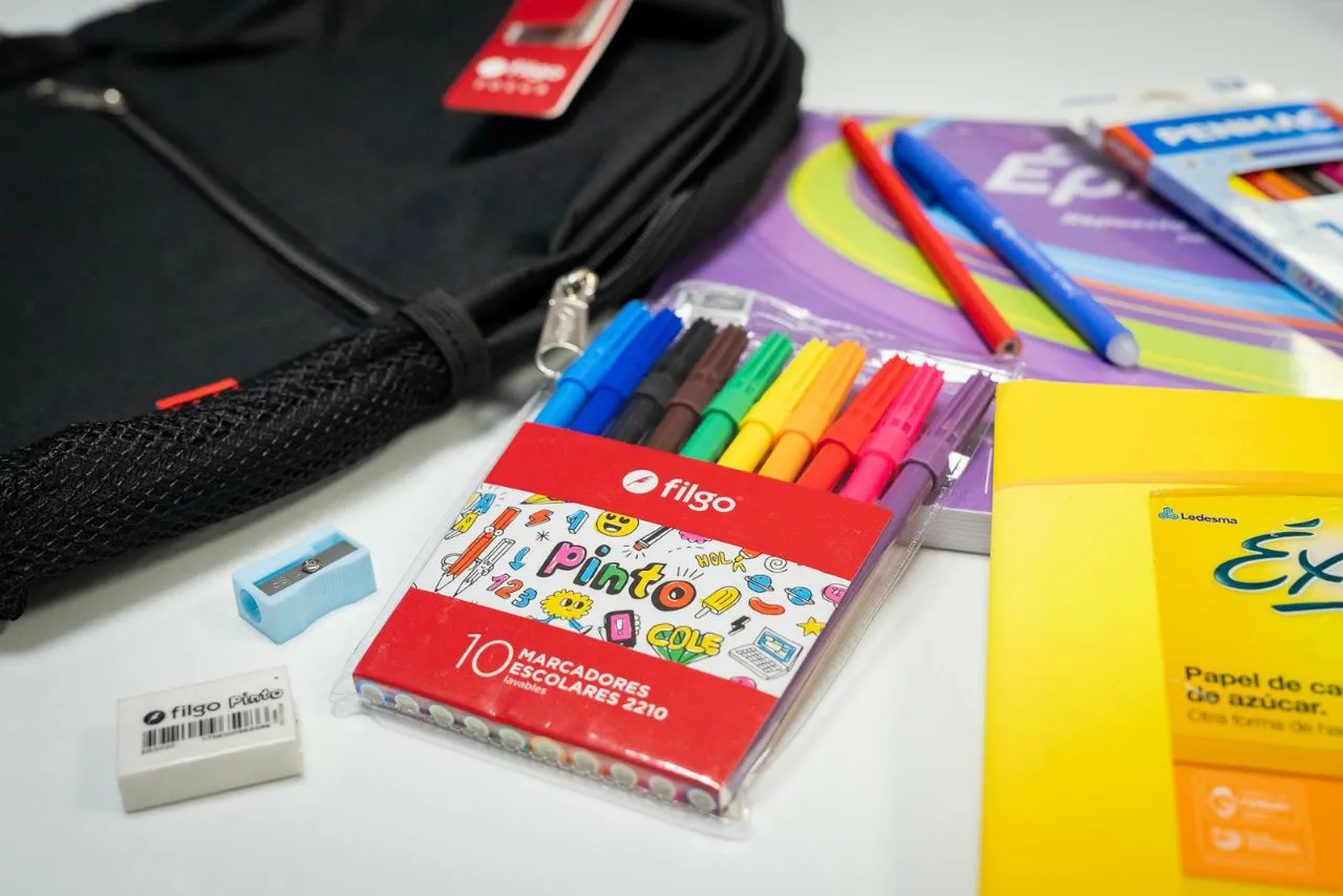 photo_5032799311624252870_y