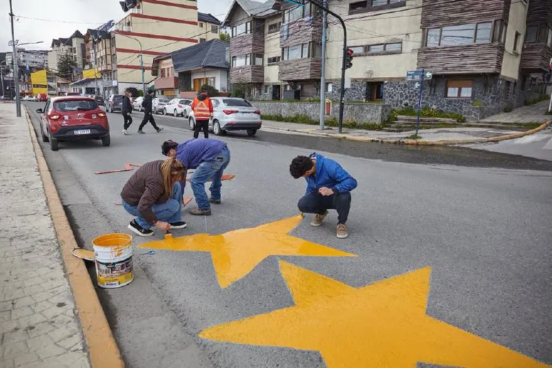 multimedia.normal.9ebd1b15e8051e57.RXN0cmVsbGEgQW1hcmlsbGFfbm9ybWFsLndlYnA=