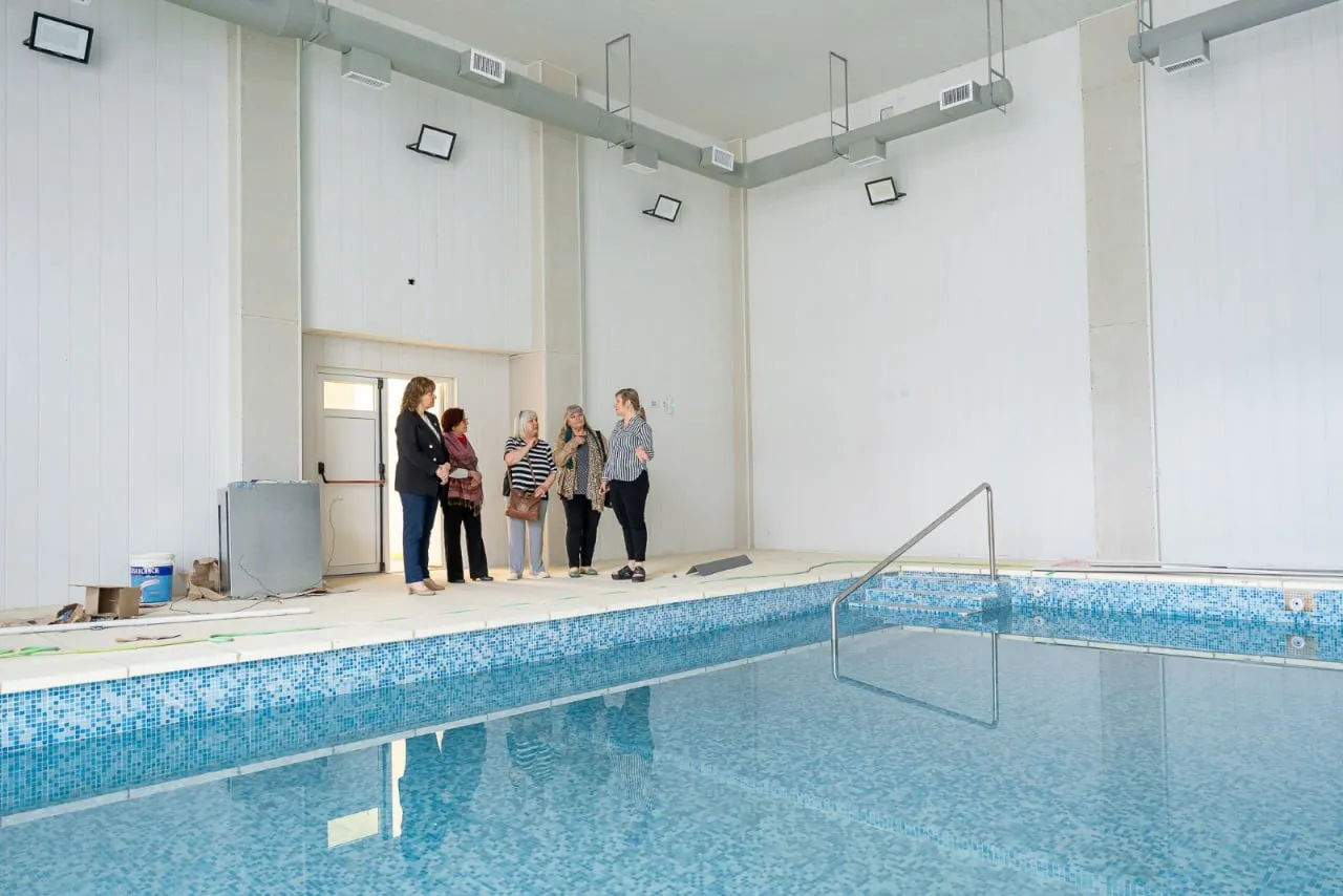 photo_4992417333322558665_y