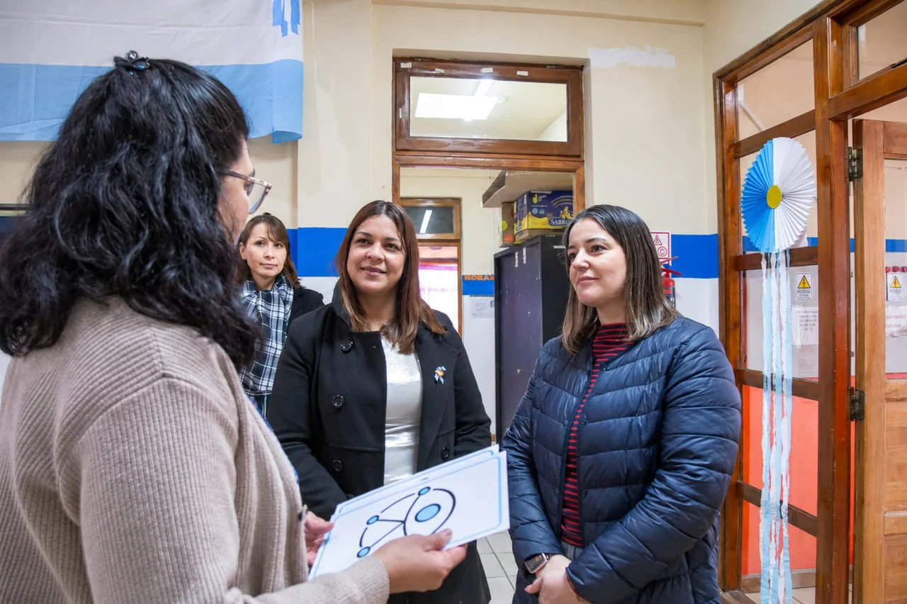 entrega de carteleria