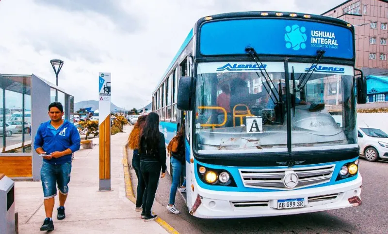 ushuaia-confirmo-el-boleto-a-800-desde-marzo_fKLk