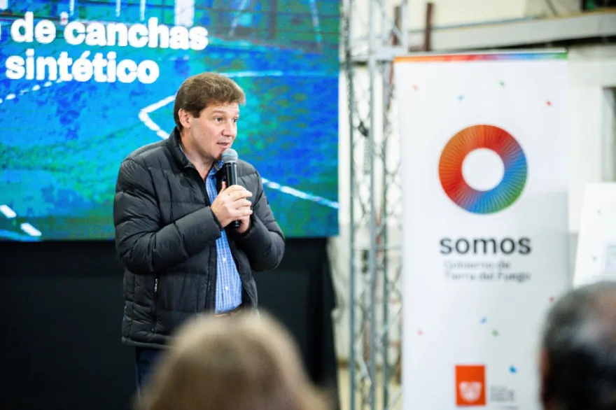 20231017133255_gus_me