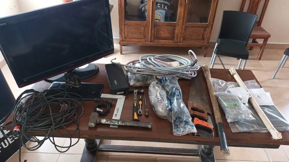 multimedia.normal.815f628b2cd7b659.QWxsYW5hbWllbnRvIE1pbG9zZXZpYyAyMDAgKDEpX25vcm1hbC53ZWJw