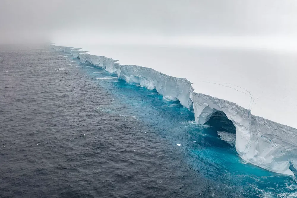 xiceberg,P20dfn.jpg.pagespeed.ic.ectFsgm81a