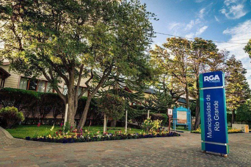 photo_4983684195930975466_x (1)