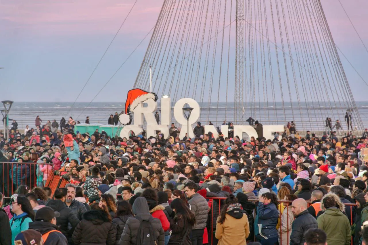 photo_5157178248801659842_y