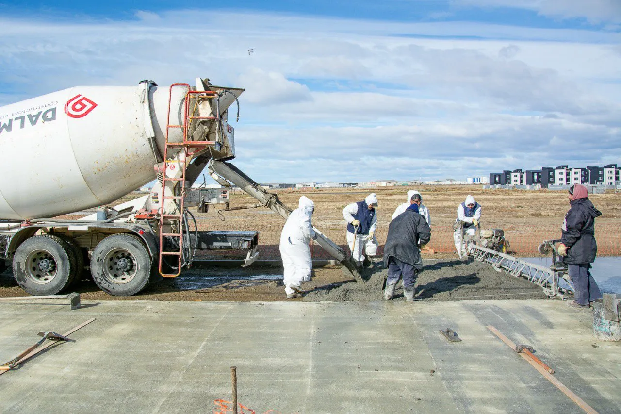 photo_4935991367247704156_y