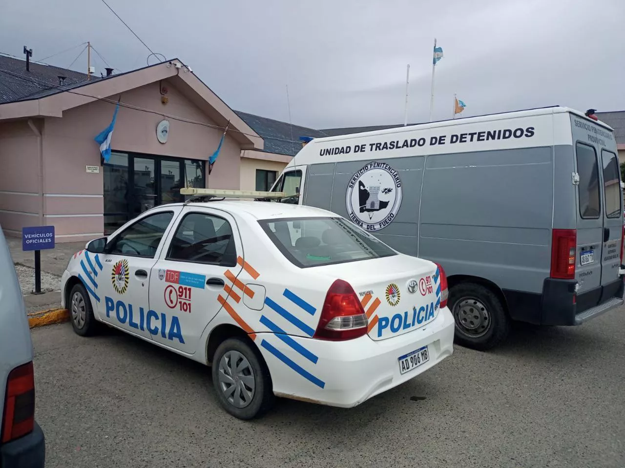 multimedia.normal.b141d1d75f63a0c2.54726962756e616c65732052c3ad6f204772616e6465202833295f6e6f726d616c2e77656270