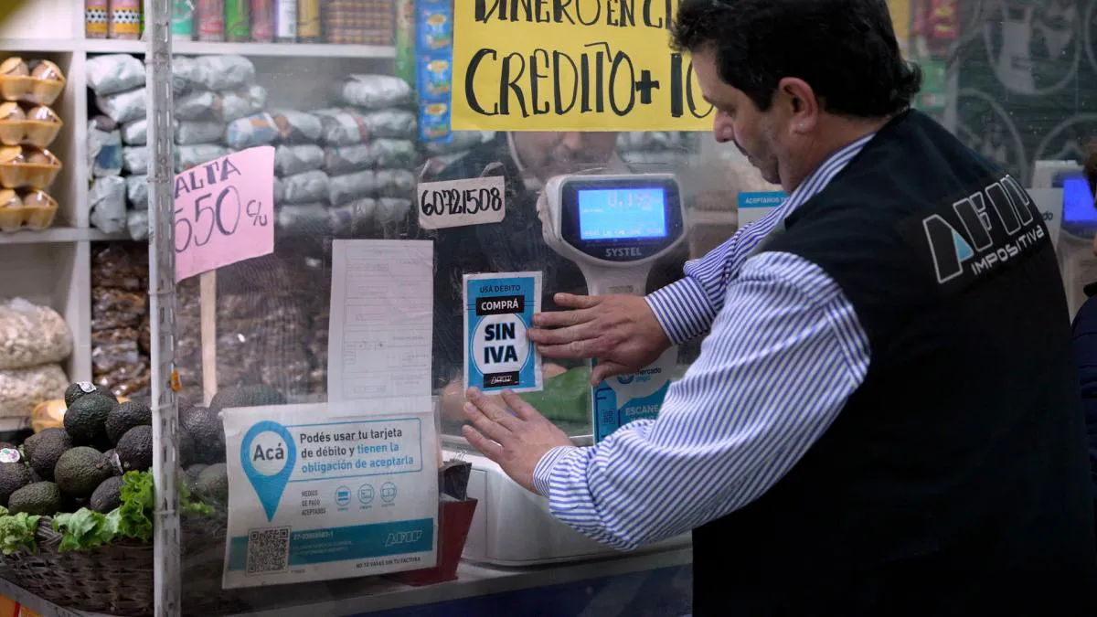 multimedia.normal.86a6f2c858e9d898.Q29tcHJhIFNpbiBJdmFfbm9ybWFsLndlYnA=