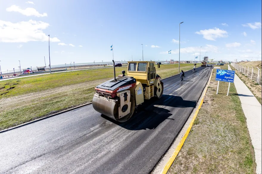 20241115195301_repavimentacion_av_heroes_de_malvinas_rg