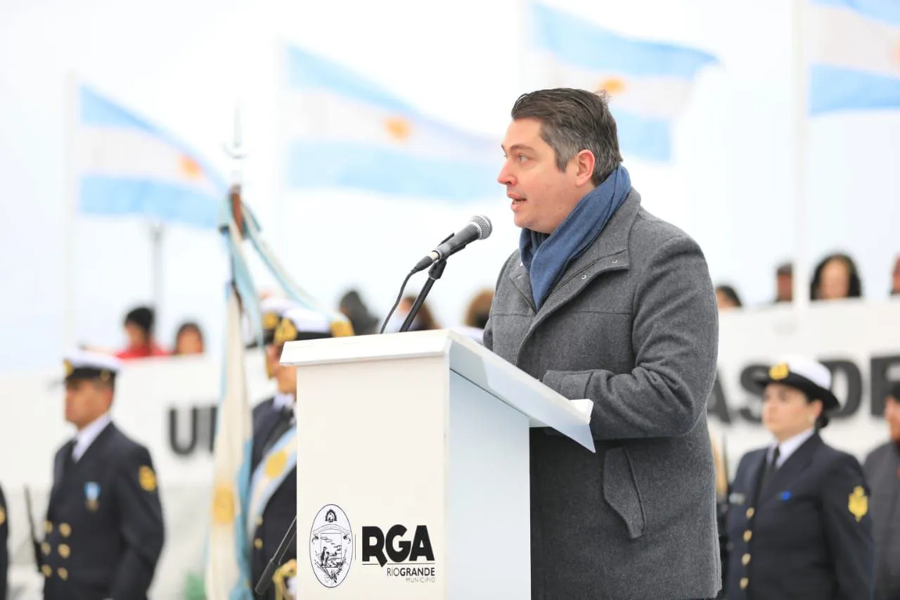 photo_4927336634484108159_y (1)