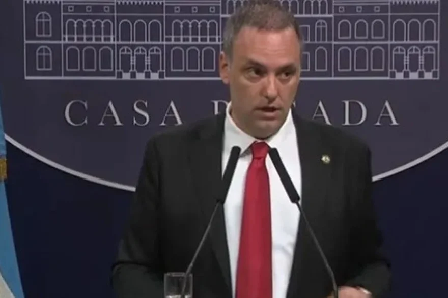 20260325151211_adorni