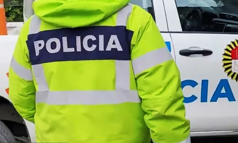 detenido-por-querer-estafar-al-dueno-de-un-carrito_IKzX