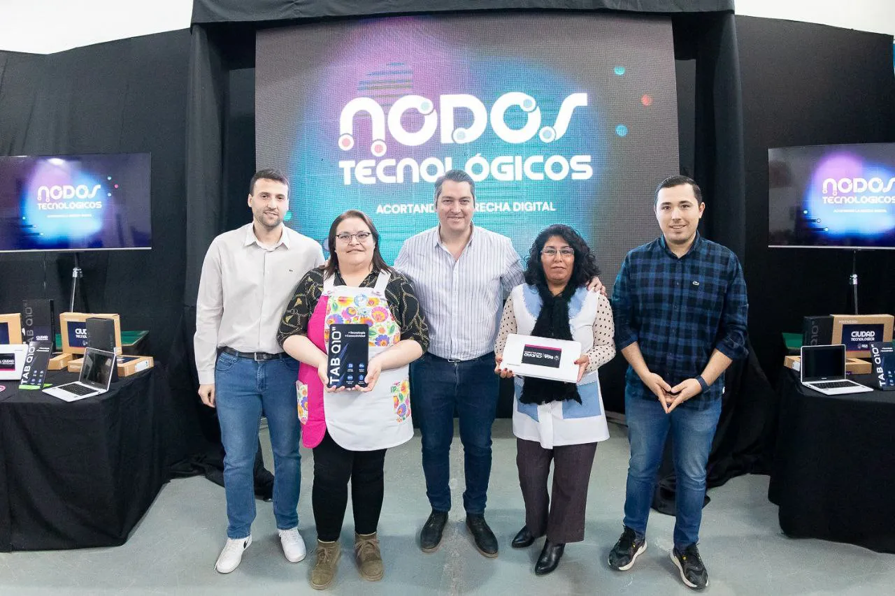 photo_5091400403756624687_y