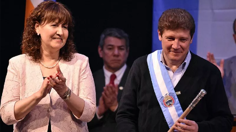 multimedia.normal.8daa41230fed66d1.4d6f6e6963612055727175697a61204775737461766f204d656c656c6c615f6e6f726d616c2e77656270