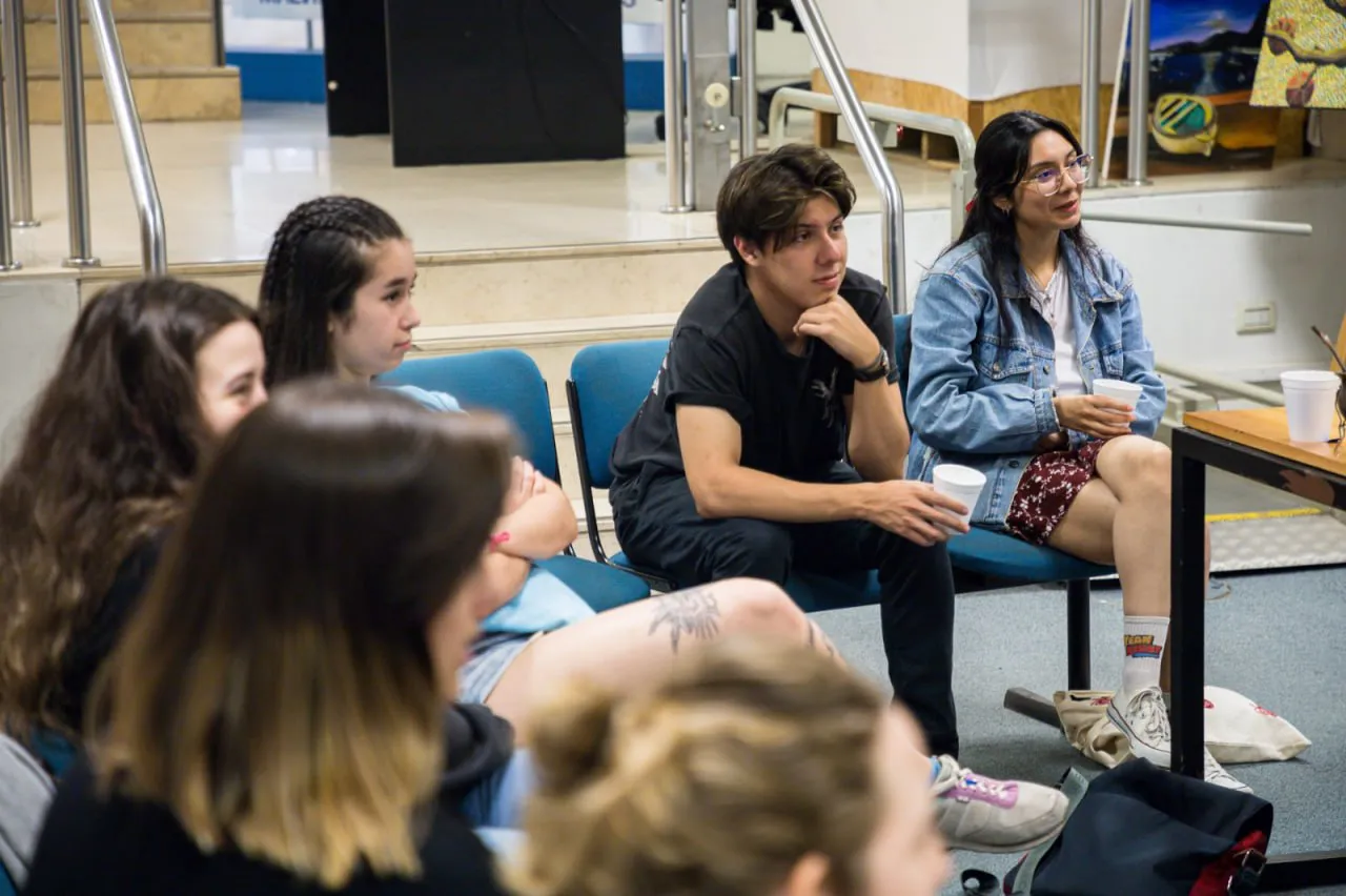 photo_5145814254962715662_y